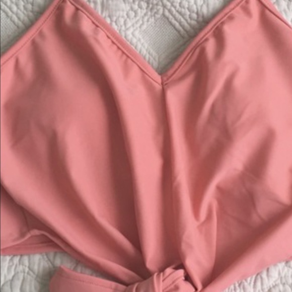 DISO medium floral bottoms in this print!  😍 - Picture 2 of 4